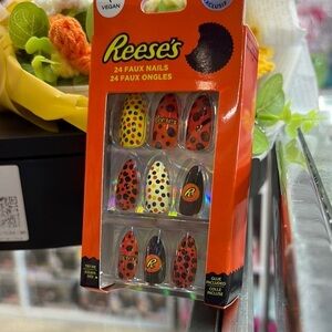 Faux Nails Set - Black, orange, Yellow press on